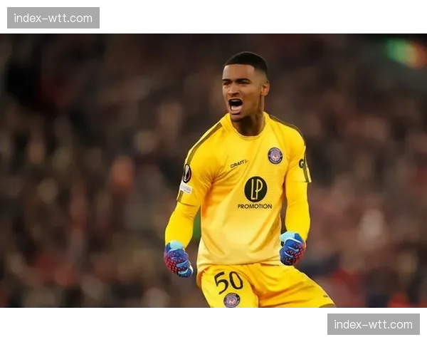 特写:南特门将拉冯在比赛最后时刻冲出禁区解围,其本场跑动距离创门将位置赛季纪录 特写:南特门将拉冯在比赛最后时刻冲出禁区解围,其本场跑动距离创门将位置赛季纪录